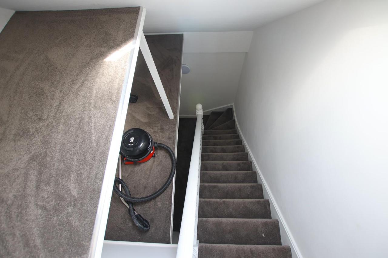 Bright & Beautiful Studio Flat In Bristol! Buitenkant foto