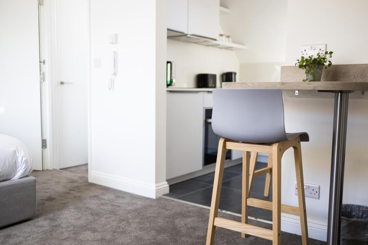 Bright & Beautiful Studio Flat In Bristol! Buitenkant foto